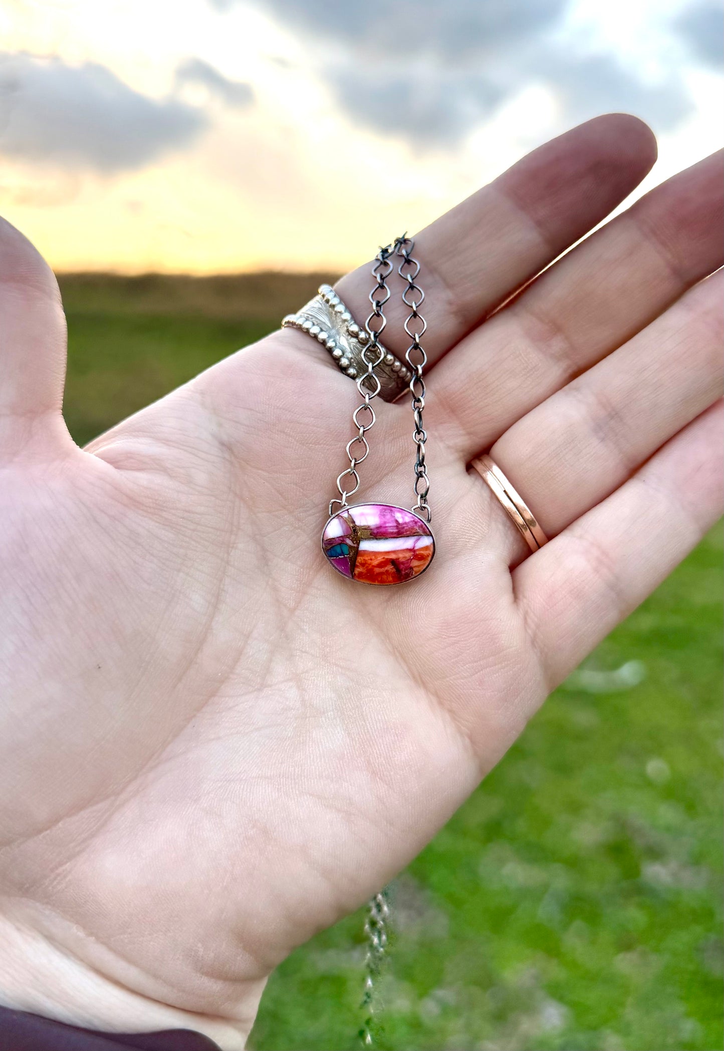 18” Pink Mojave Oval