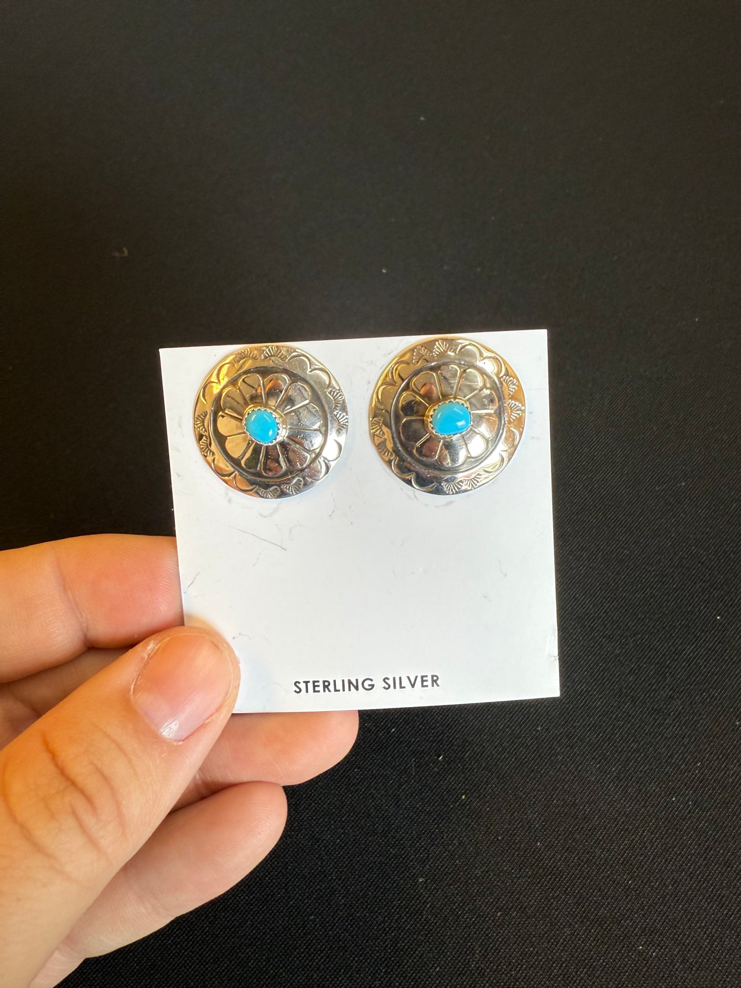 Conch stud earrings